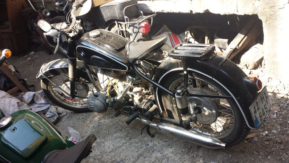 Siyah BMW R51/3